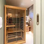 Stylish Loft With Sauna