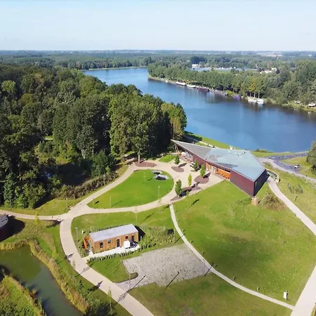 Stylish Loft With Sauna בית נופש *